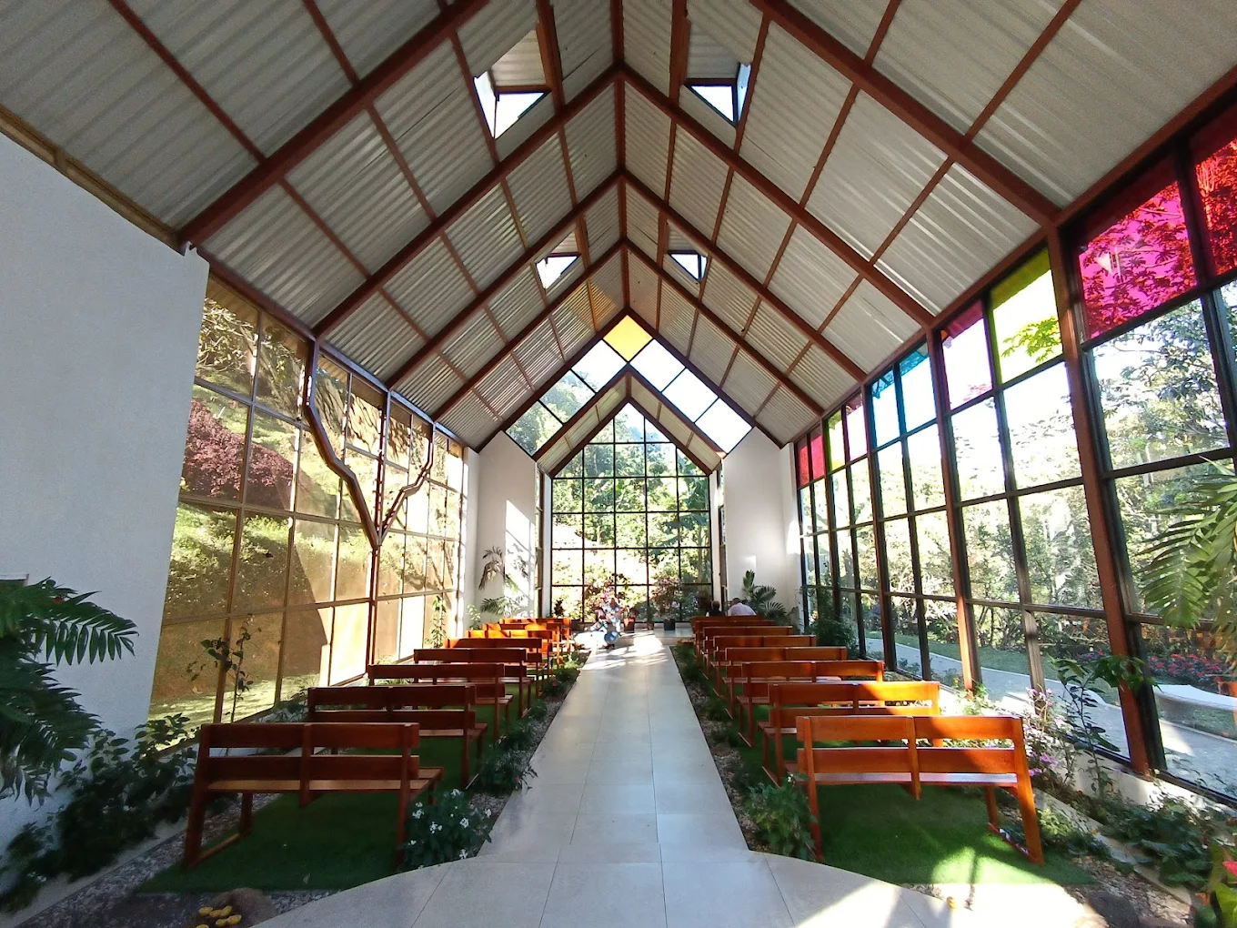 Interior of Capilla Ámbar
